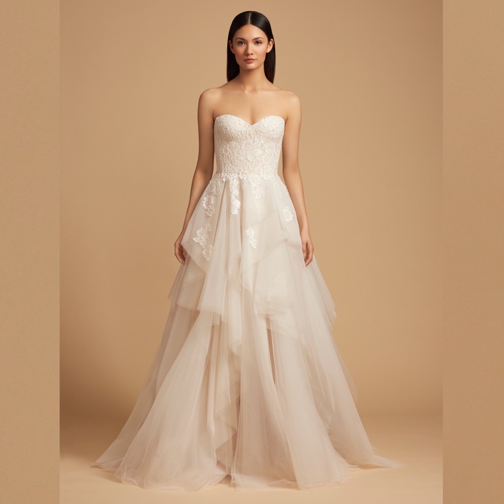 (NWT) ALLISON WEBB 4852 Camilla Ivory Ball Gown Wedding Dress | Womens 12